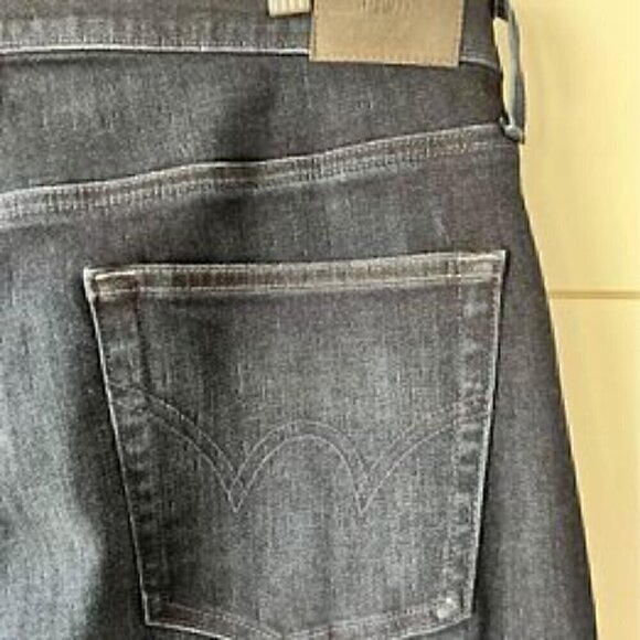 (Anthropologie) Edwin Elin straight jeans size 30. NWT retails for $168. - Picture 3 of 5
